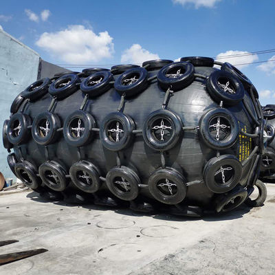 品質 ISO 17357の標準的な空気のゴム製 フェンダーの吊り鎖のタイプ横浜フェンダー 工場