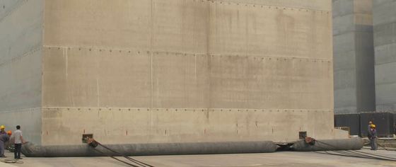 品質 海洋の重い持ち上がるエアバッグはドック進水の持ち上がる船および海洋のエアバッグを乾燥する 工場