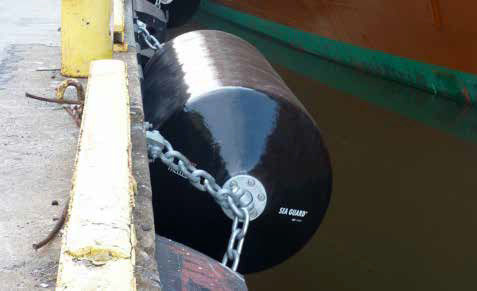 品質 Low Maintenance Required UV Resistant And Corrosion Resistant Foam Filled Fender with High Energy Absorption Capacity for Marine Floating Fender 工場