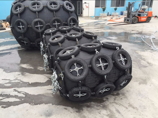 品質 50Kpa D2.0*3.5L Penumaticの海洋のフェンダーの天然ゴム 工場