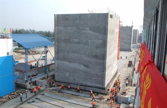 品質 低圧の重い持ち上がるゴム製 エアバッグはゴム製海洋のエアバッグを使用した 工場