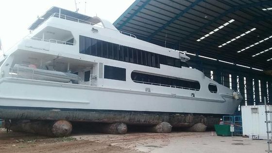 品質 船の進水のための空気のゴム製空気持ち上がる袋 工場