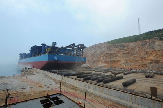 品質 8つの層は進水のエアバッグの船のゴム製 エアバッグCCS LRSの証明を出荷する 工場