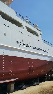 品質 250T/Mの海洋海難救助のエアバッグは進水し、持ち上がるエアバッグを出荷する 工場