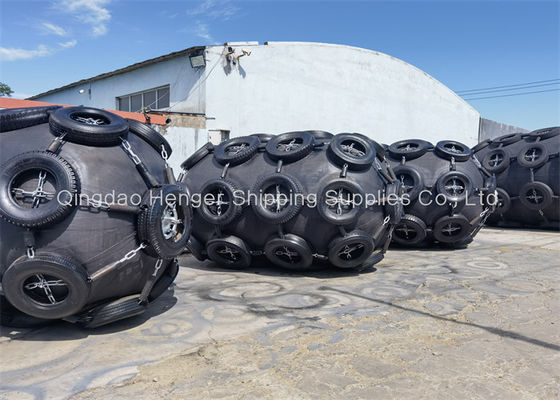 品質 ISO17357認証の空気式ゴムフェンダー、24ヶ月の保管寿命、VLCC/ULCC互換 工場