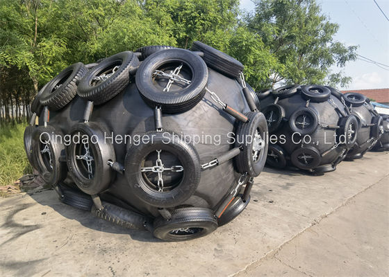 品質 50kpa Inflatable Rubber Fender for Ship Docking 24 Months Shelf Life 工場